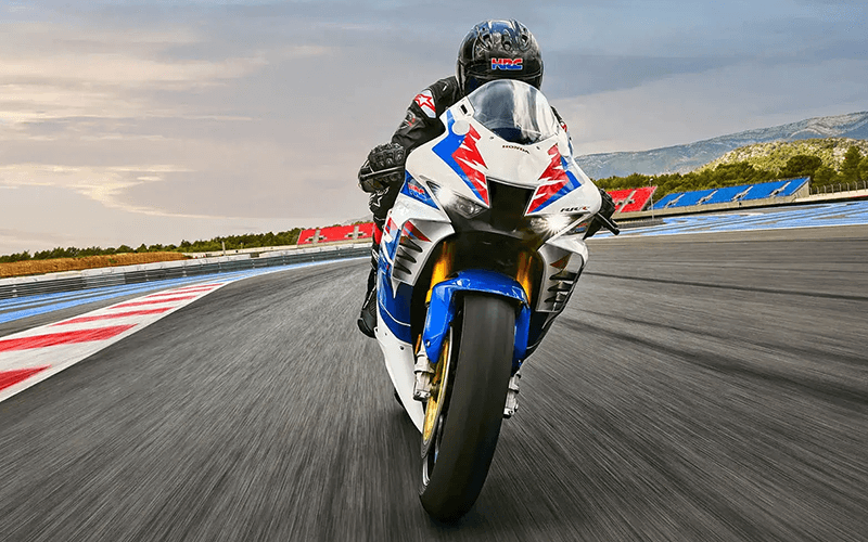 CBR 1000RR-R FIREBLADE SP 30th Anniversary Edition 2024 - Foto 3