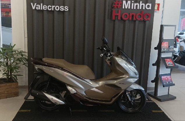 HONDA PCX 150 DLX ABS