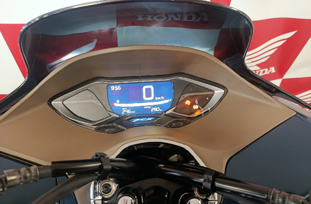 HONDA PCX 160 DLX ABS - Foto 6