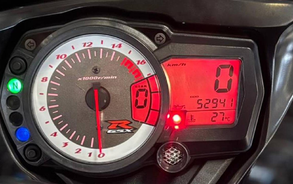 SUZUKI GSXR 750 - Foto 6