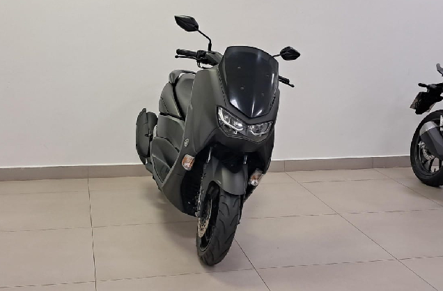 YAMAHA NMAX 160 - Foto 3