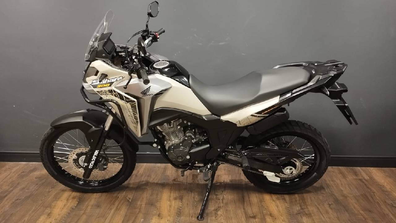 HONDA XRE 300 SAHARA ADV - Foto 2