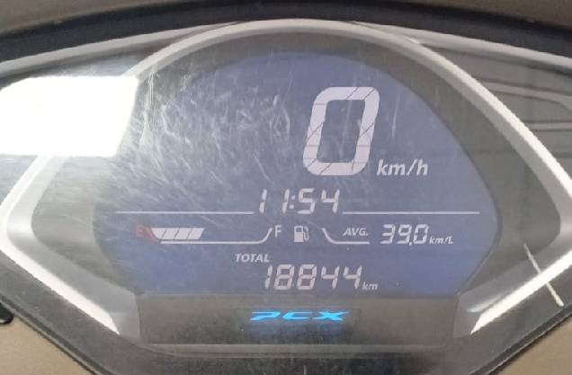 HONDA PCX 150 DLX ABS - Foto 5