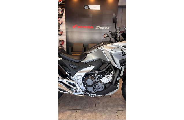 HONDA NC 750X ABS - Foto 3