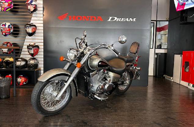 HONDA SHADOW 750 - Foto 11
