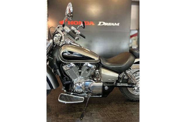 HONDA SHADOW 750 - Foto 8