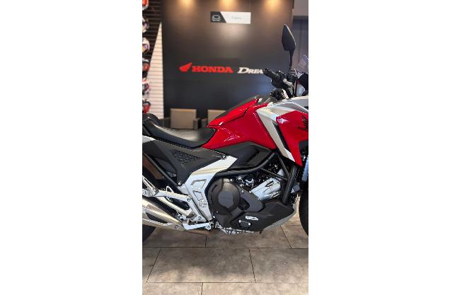 HONDA NC 750X DCT ABS - Foto 4