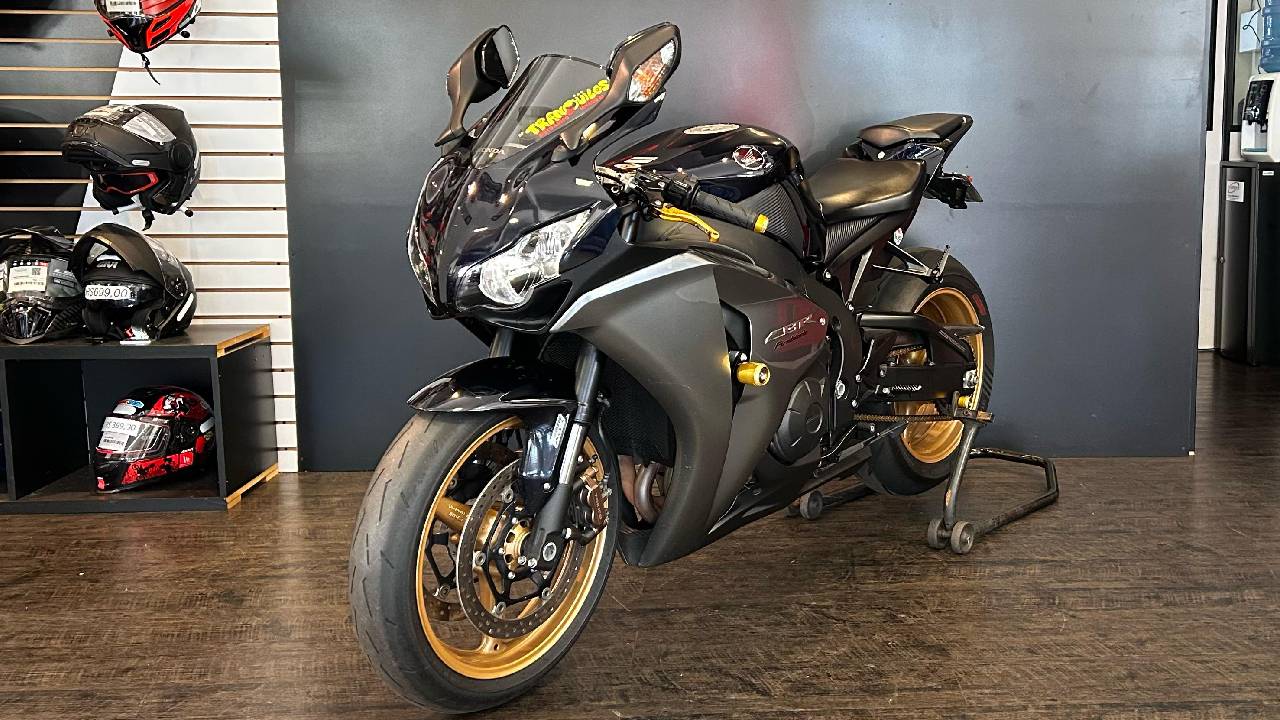 HONDA CBR 1000RR - Foto 5