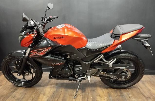 KAWASAKI Z300 - Foto 2