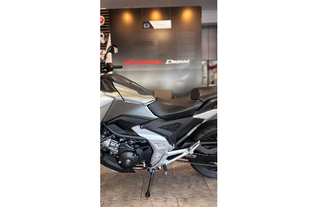 HONDA NC 750X ABS - Foto 8