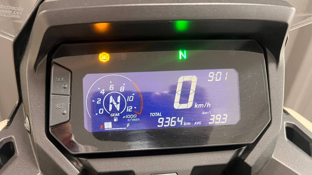 HONDA XRE 300 SAHARA ADV - Foto 5