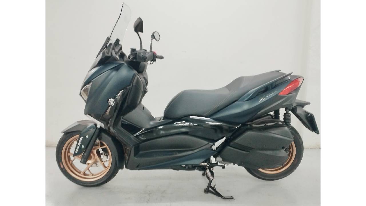YAMAHA X-MAX - Foto 2