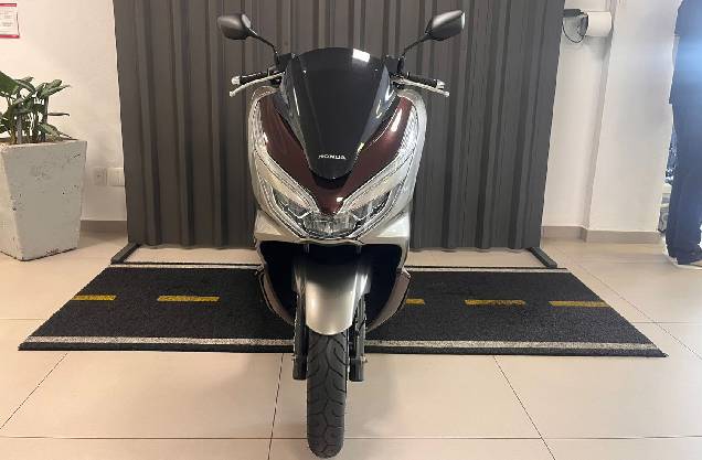 HONDA PCX 150 Deluxe - Foto 3